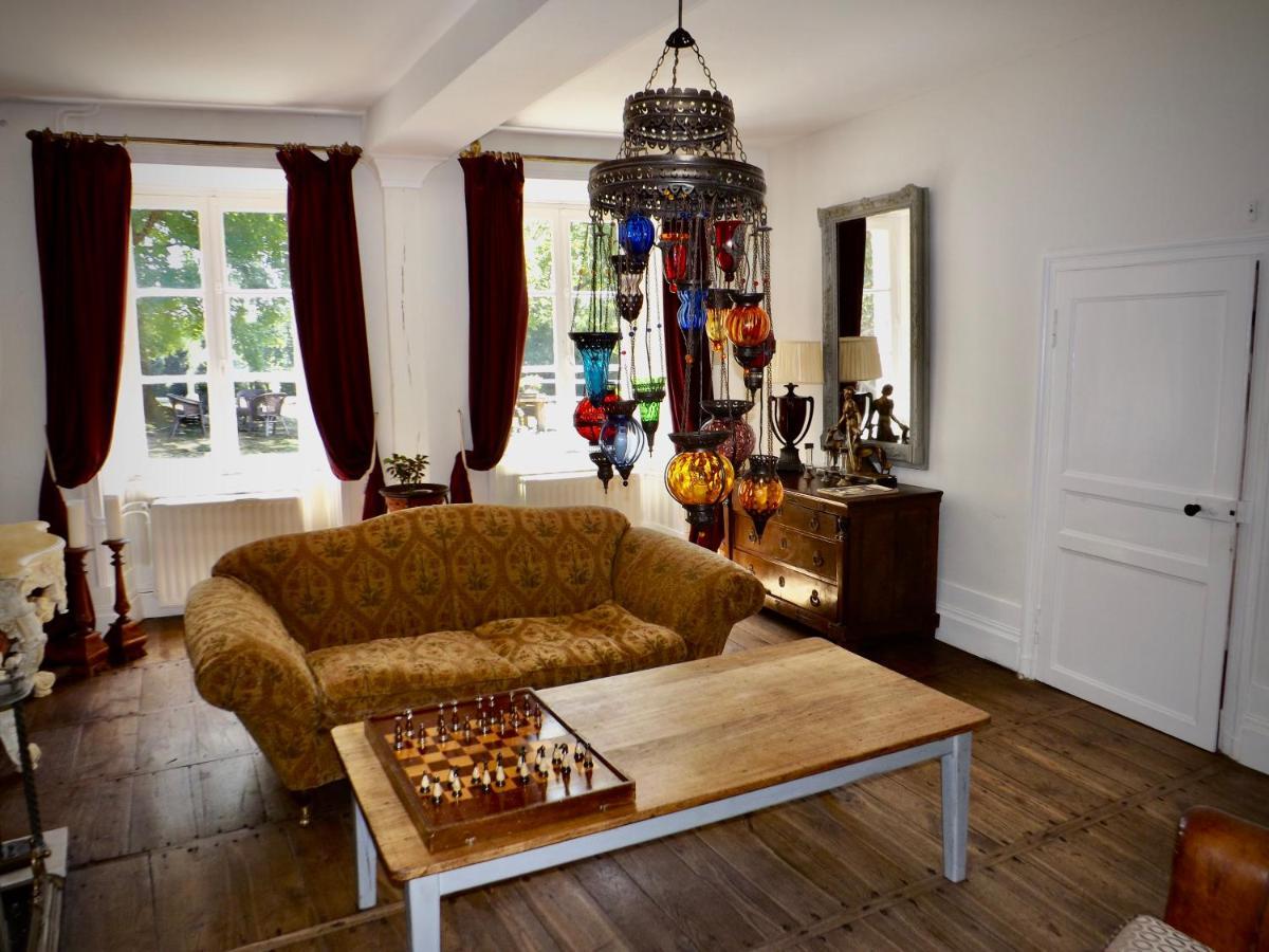 Domaine De Lalat - B&B With En-Suite Bathrooms All Rooms With Garden Views Montembœuf Esterno foto