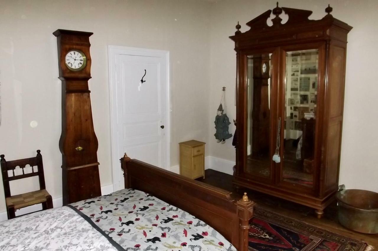 Domaine De Lalat - B&B With En-Suite Bathrooms All Rooms With Garden Views Montembœuf Esterno foto